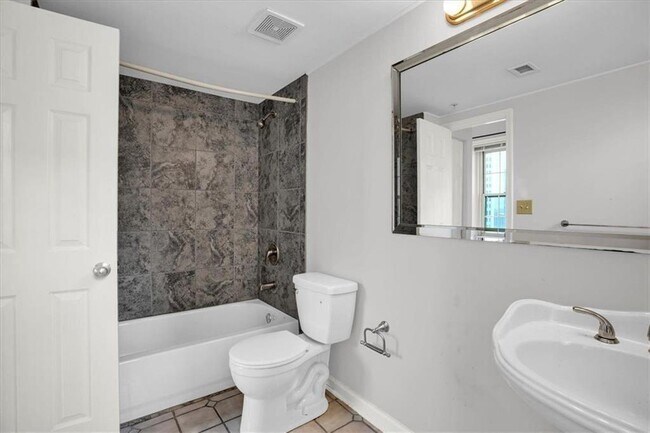 Building Photo - 199 14th St NE