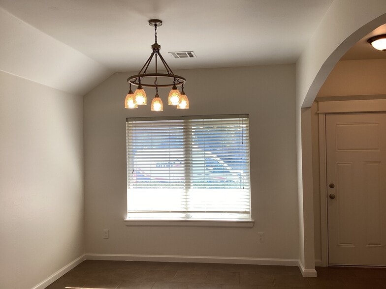 Building Photo - 11217 NW 102nd St