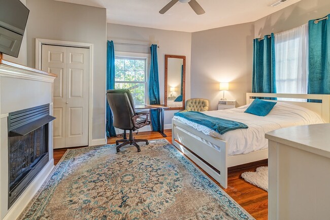 Building Photo - 24 Jefferson Dr