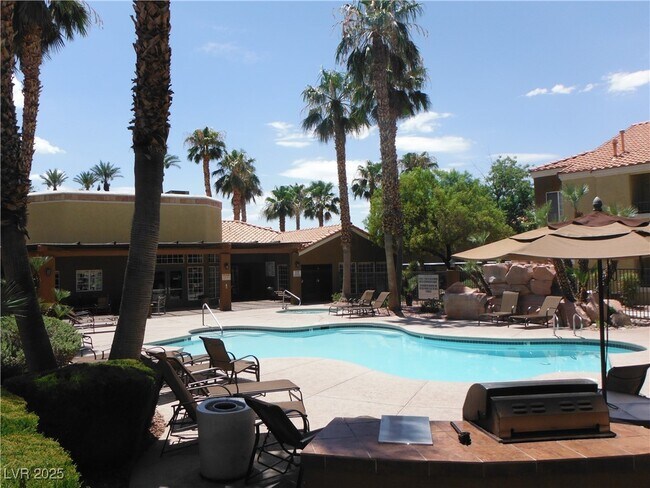 Primary Photo - 2120 Ramrod Ave