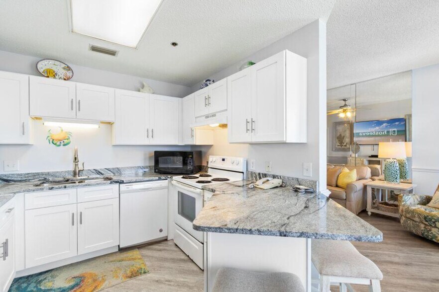 Building Photo - 24230 Perdido Beach Blvd