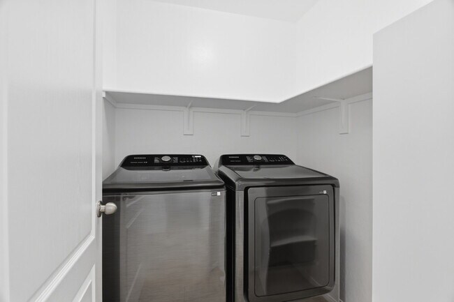 Building Photo - Available for Immediate Move-In! Discover this exceptionally well-maintained and cared-for corner...