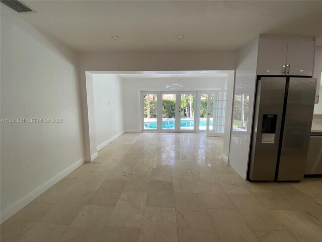 Building Photo - 19330 NE 18th Pl