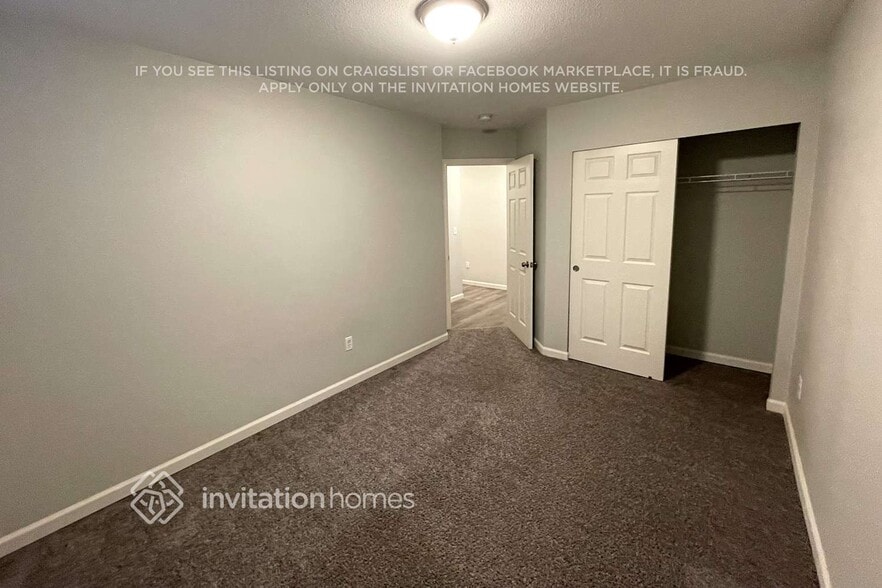 Building Photo - 1302 116th Dr SE