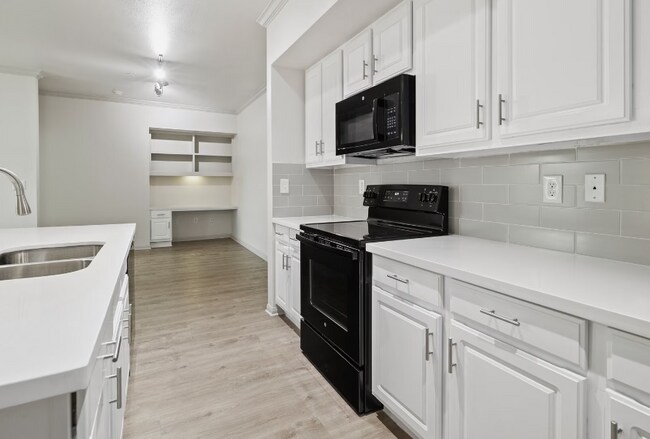 Building Photo - Apartment for Rent