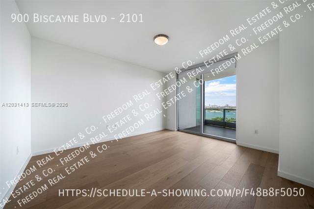 Building Photo - 900 Biscayne Blvd