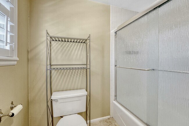 Building Photo - 7398 S Hudson Way