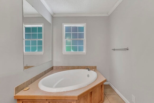 Building Photo - 3 Bed/2 Bath House in West Jefferson!