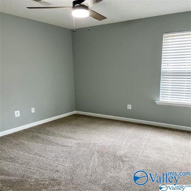 Building Photo - 5309 Frankford Dr SE