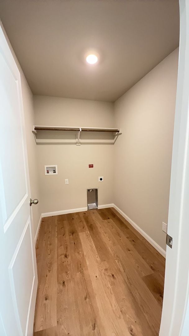 Building Photo - Start your year off right in this beautiful 4bed/2bath new construction home!