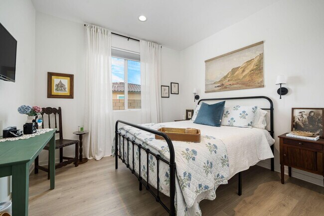 Building Photo - 81887 Via Encinitas