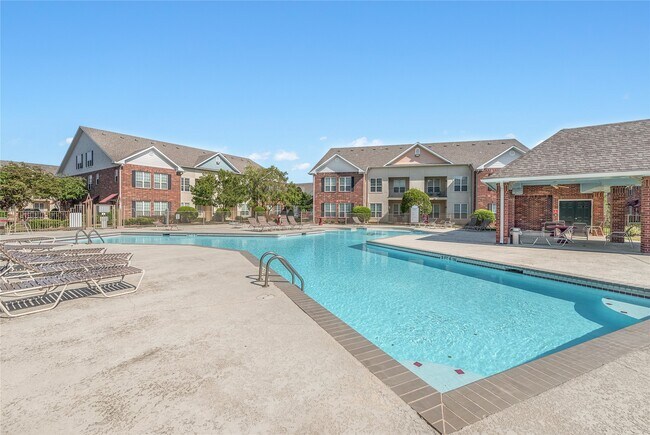 Building Photo - 801 Luther W St