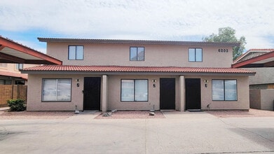 Building Photo - 6203 E Glencove St