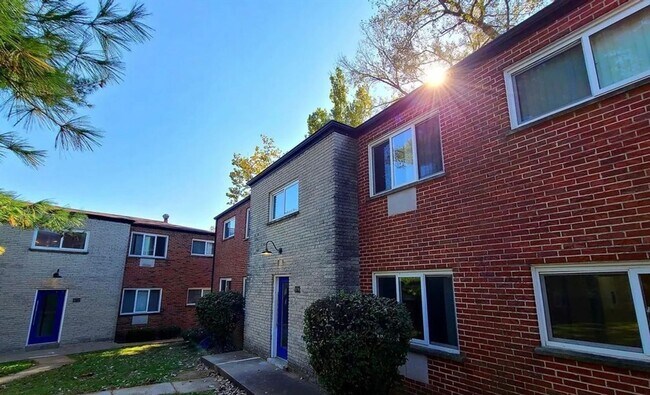 Interior Photo - Home Heights Apartments