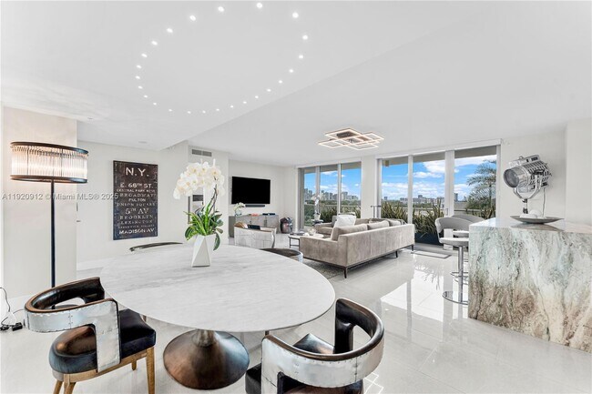 Building Photo - 1180 N Federal Hwy