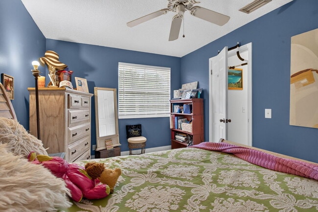 Building Photo - 3320 Alba Cir