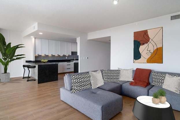 Primary Photo - Apartment for Rent