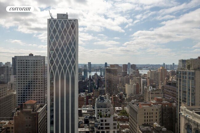 Building Photo - 15 E 30th St