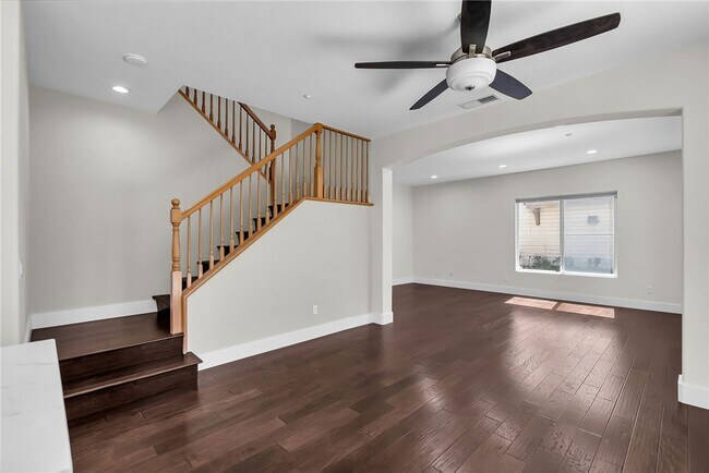 Building Photo - 4028 Landau Ct