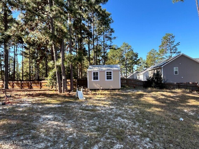 Building Photo - 1105 Whitney Dr