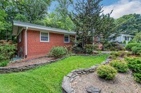 Building Photo - 10211 Fox Ln