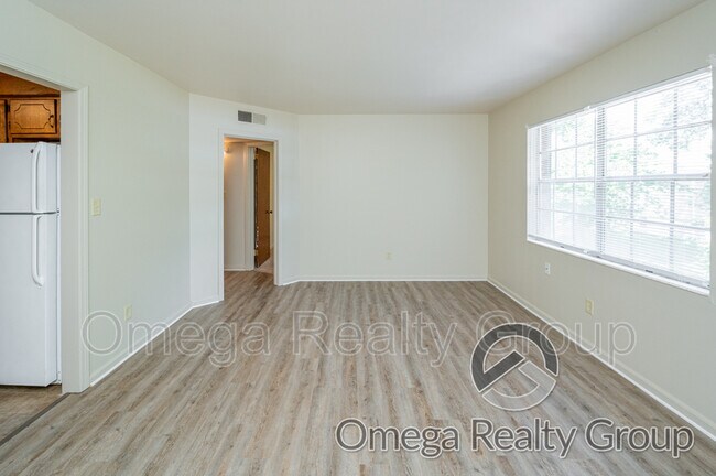 Building Photo - 2020 High School Rd