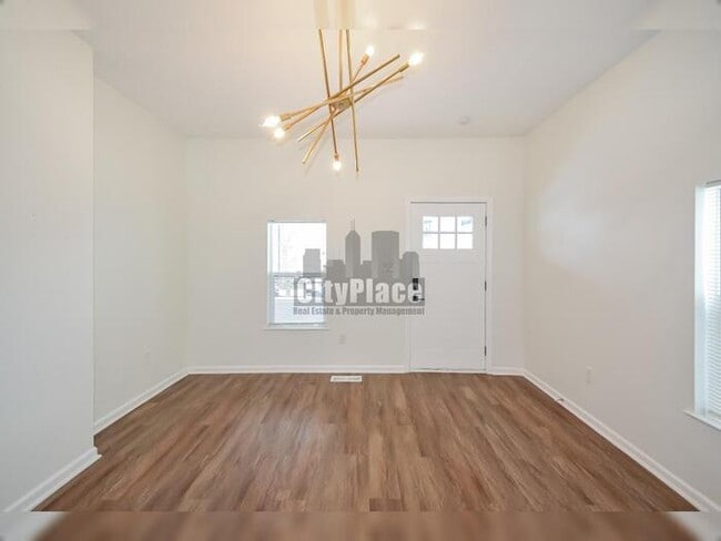 Building Photo - 2625 Guilford Ave