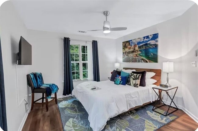 Building Photo - 2835 W Peek Rd NW