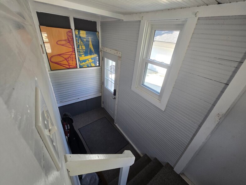 stairwell - 1019 Widdicomb Ave NW