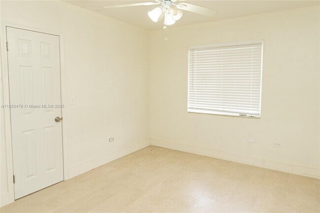 Building Photo - 3802 NW 65th Ave