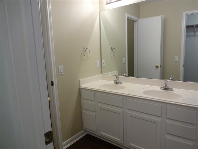 Building Photo - 14704 Varrelman St