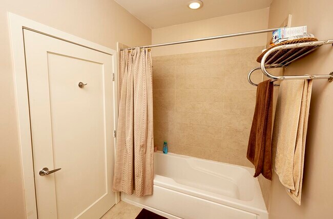 Building Photo - 201 LUIS M MARIN Blvd