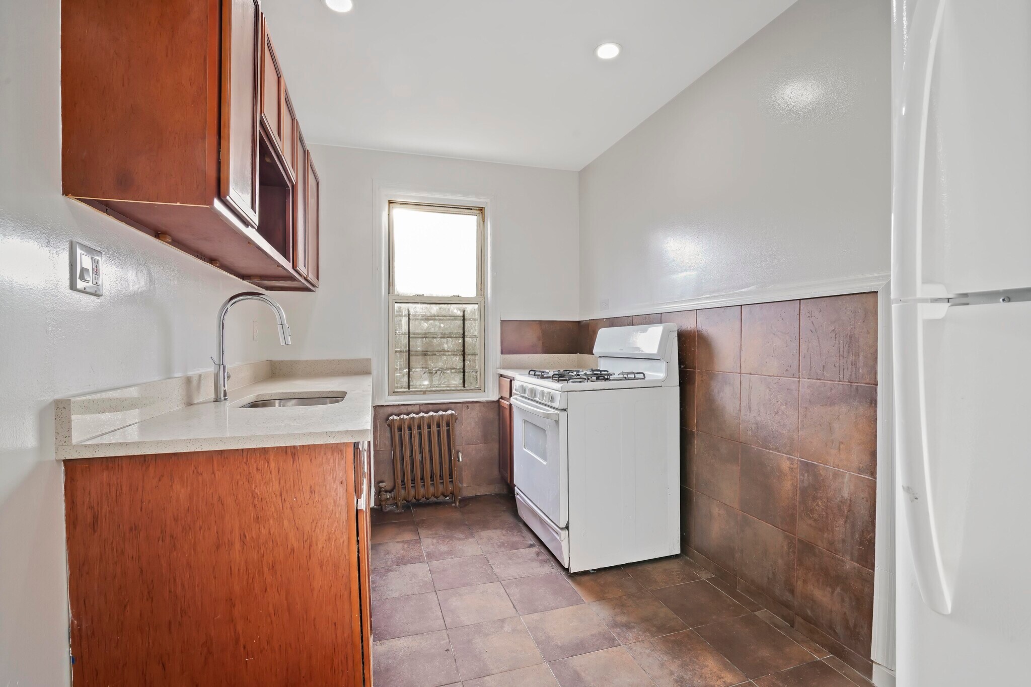 Building Photo - 1824 Summerfield St