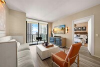 Building Photo - 801 S Miami Ave