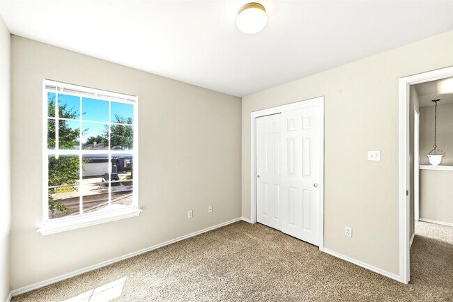 Building Photo - 13316 Marie Ln