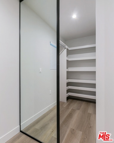 Building Photo - 9337 National Blvd