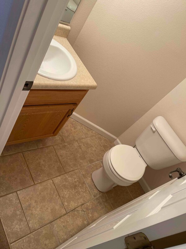 Building Photo - 138 Vernon St