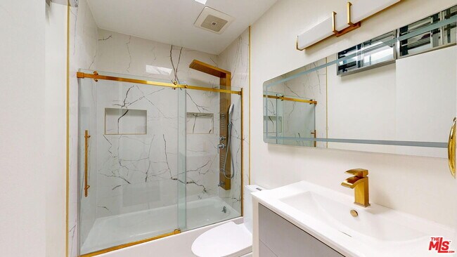 Building Photo - 14335 Huston St