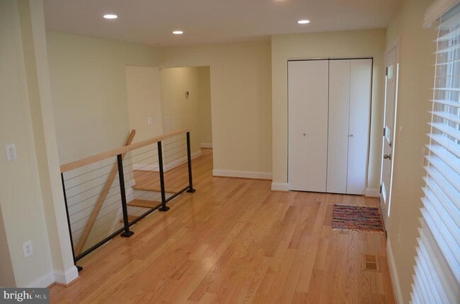 Building Photo - 9012 Paddock Ln