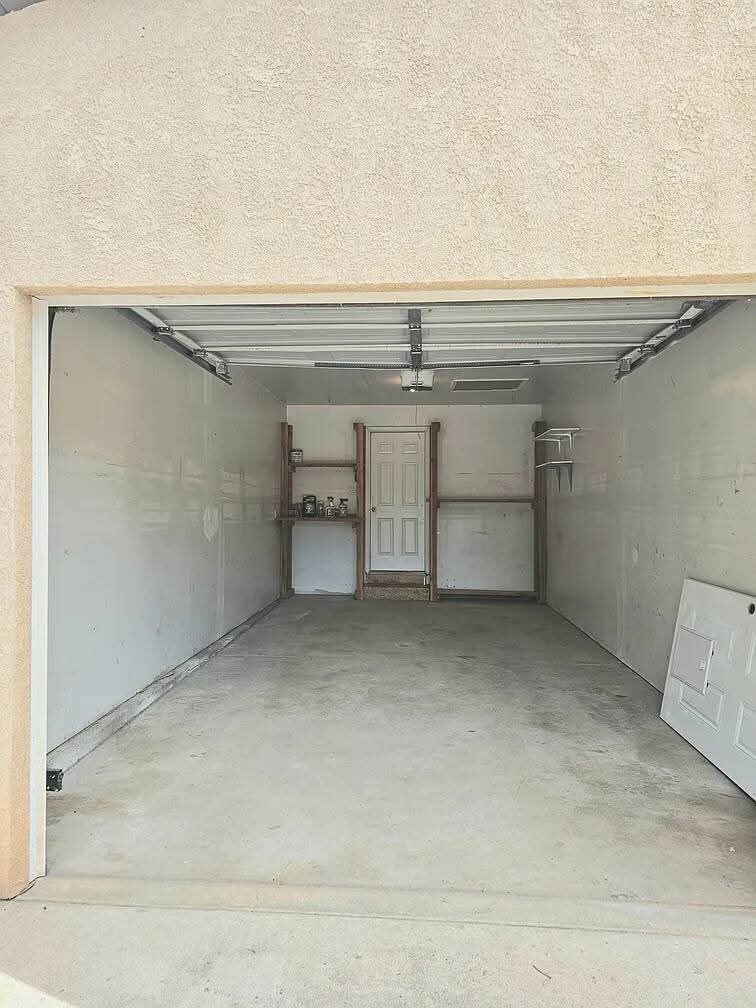 One car garage with extra parking on property - 1002 Ussie Ave