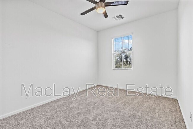 Building Photo - 3263 S Miller Dr
