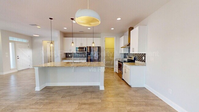 Building Photo - 7030 Azalea Grove Dr