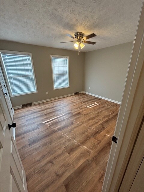 Building Photo - 254 Marcellus Dr