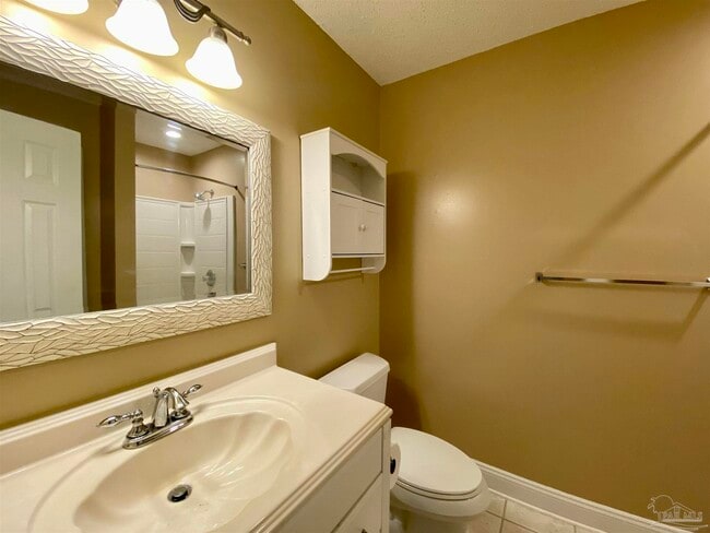 Building Photo - 9022 Governors Pl Ct