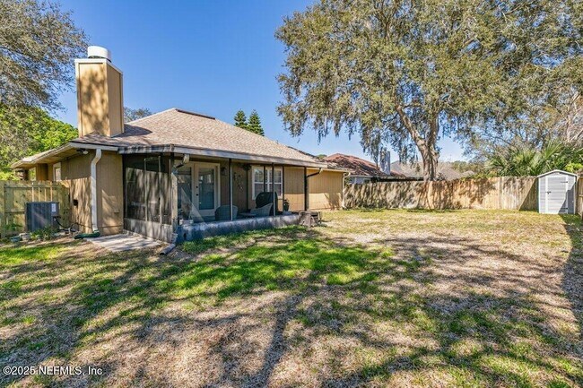 Building Photo - 1585 Crabapple Cove Ct N
