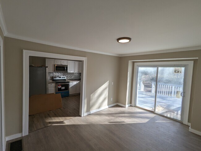 Building Photo - 43 Terrace Park