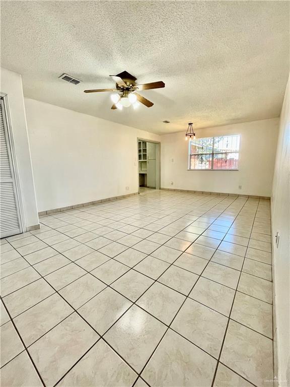 Building Photo - 2520 Goldcrest Ave W
