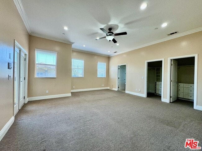 Building Photo - 7347 Dinwiddie St