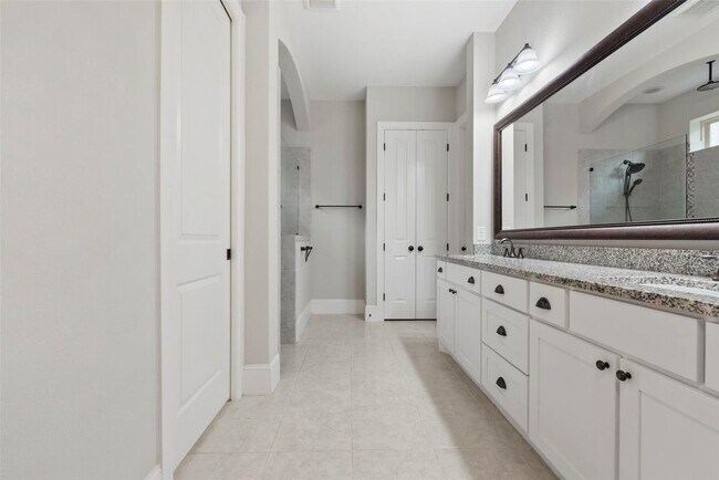 Building Photo - 17703 Sequoia Kings Dr