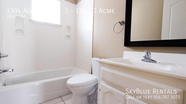 Building Photo - 1304 Acme Ln